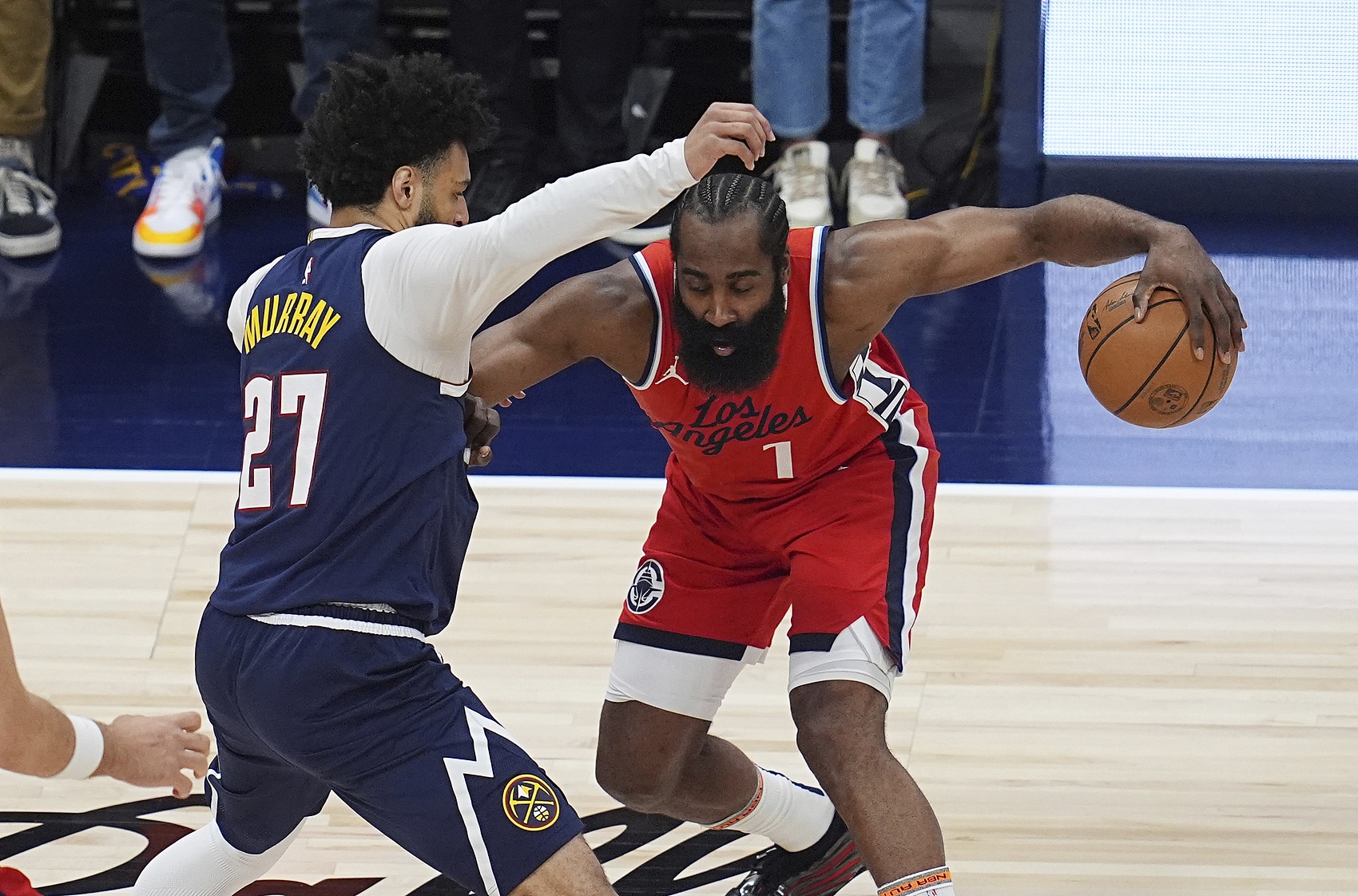 76人碾压快船，东契奇带队取胜