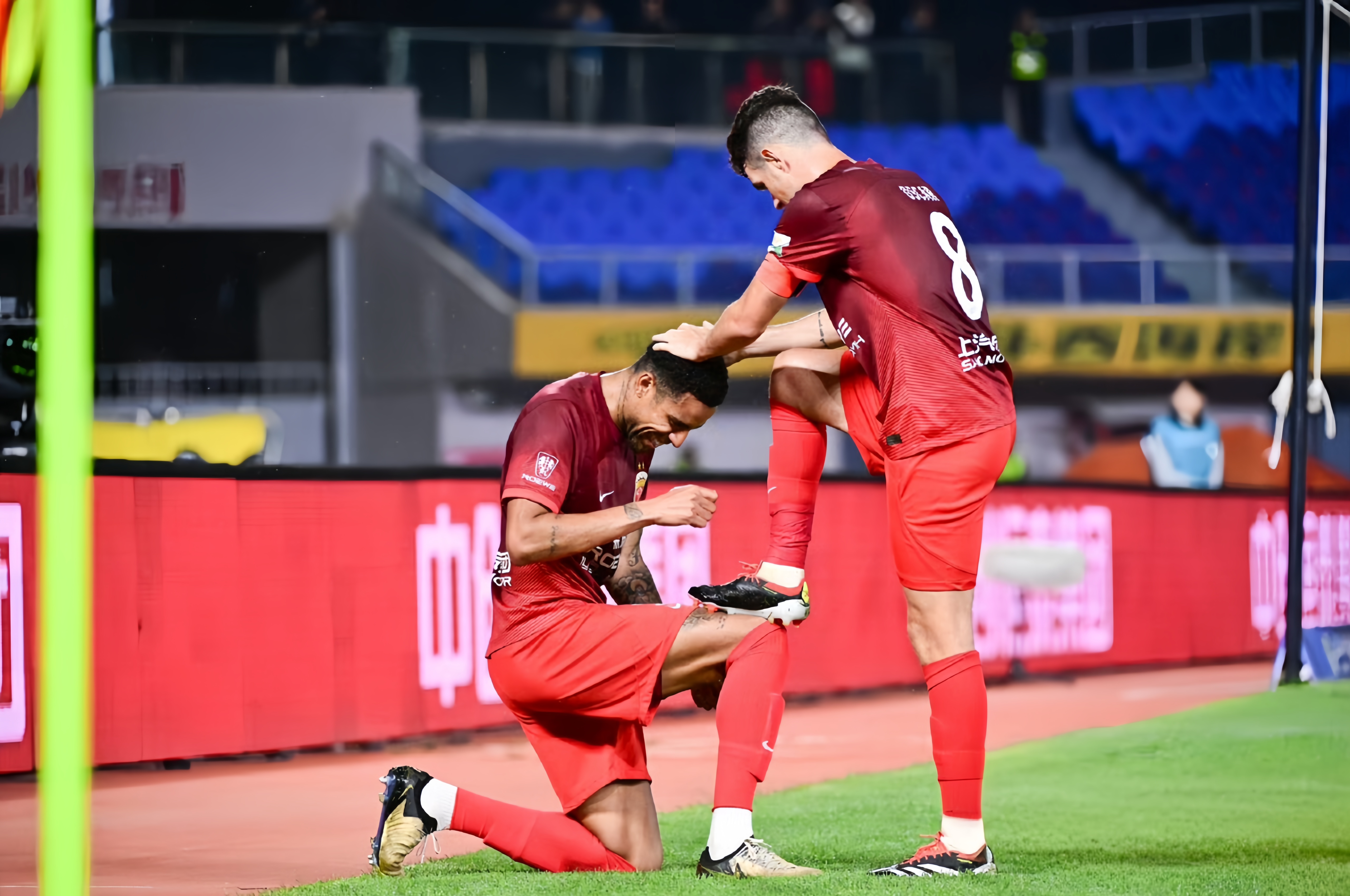 印尼队完胜印度队,李梓嘉带队取胜 印尼队完胜印度队,李梓嘉带队取胜