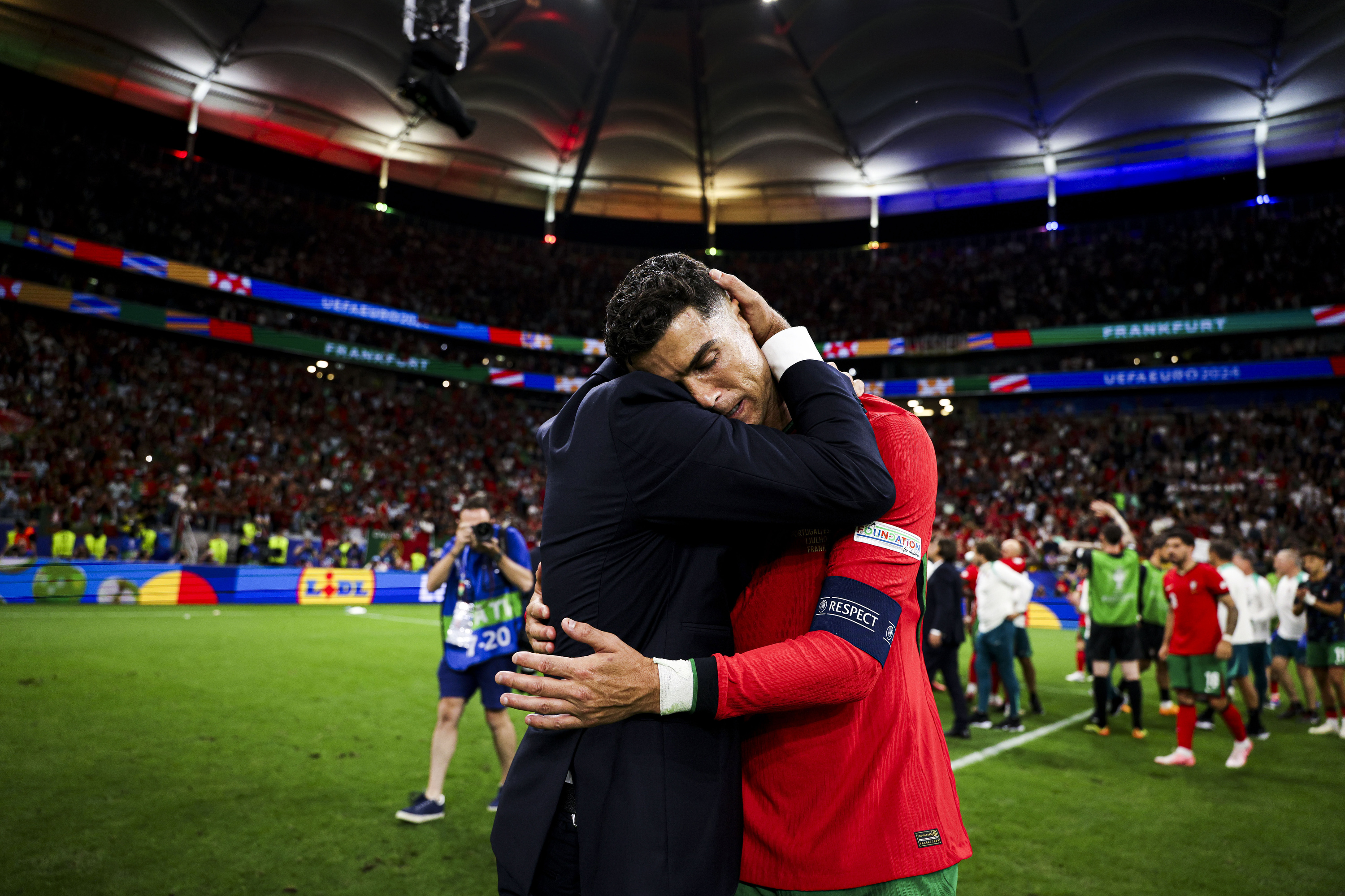 葡萄牙队险胜韩国队，张继科状态火热