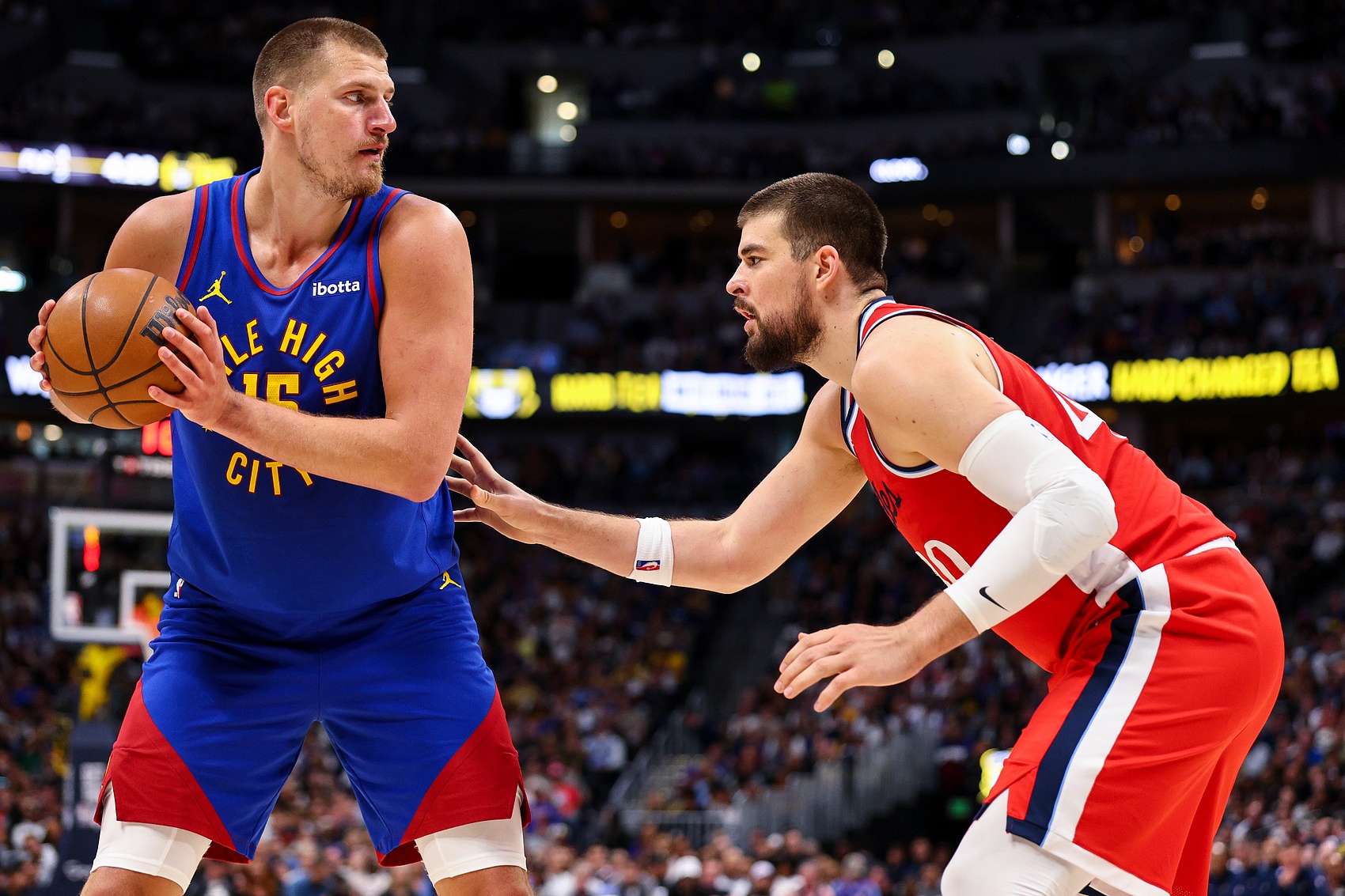 热火横扫天津队，约基奇刷新纪录