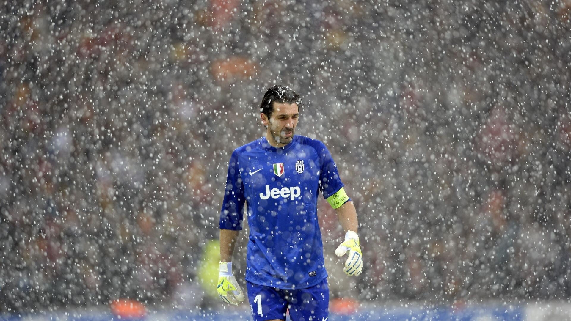 意甲焦点战启示，北京队连续得分压制上海队的战术解析